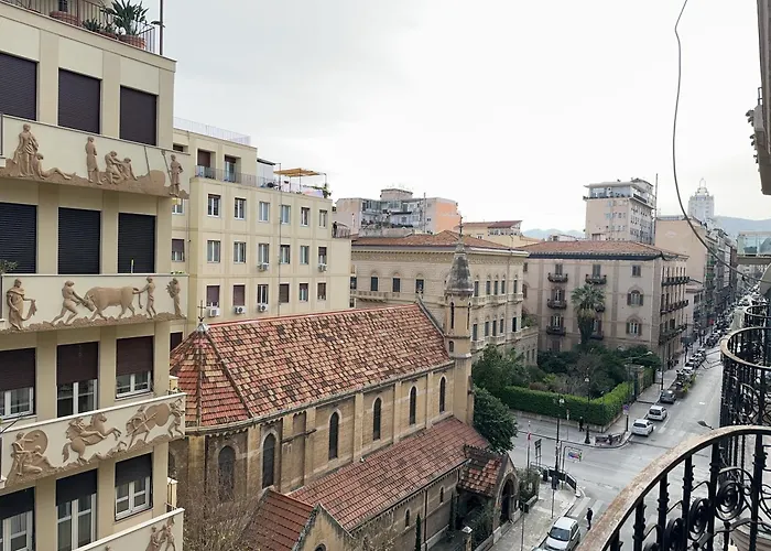 Victoria\'S Apartment