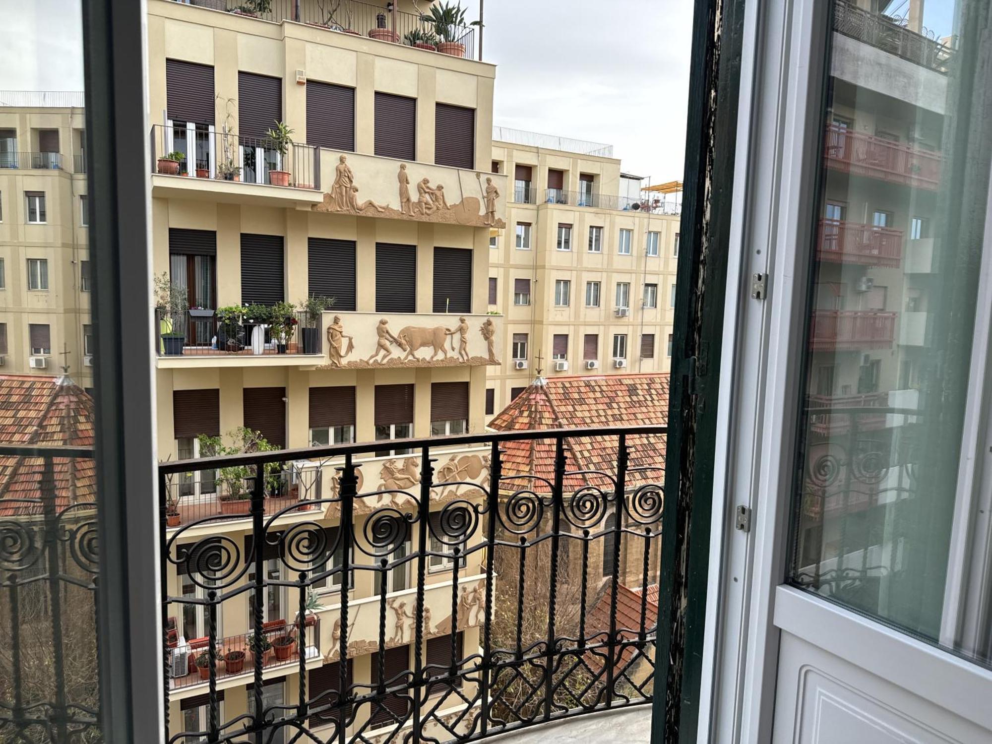 Victoria's * Palermo
